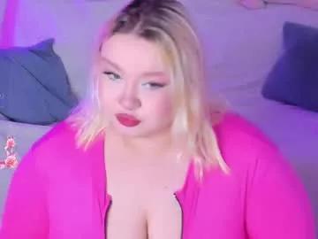 lilybelll from Chaturbate