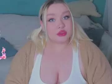 lilybelll from Chaturbate