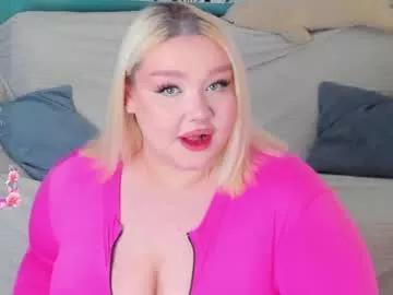 lilybelll from Chaturbate
