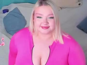 lilybelll from Chaturbate
