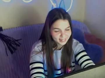 lilybronks89 from Chaturbate