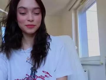 lilyewing_ from Chaturbate