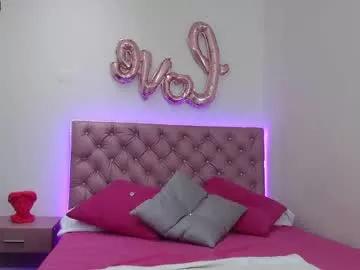 lilytaylor1 from Chaturbate