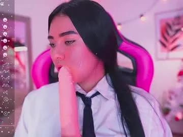 little_dinaone from Chaturbate