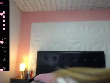 little_foxxie from Chaturbate