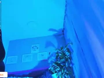 little_pitufina from Chaturbate