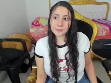 Little_sparkles_0f_l0v3 from Chaturbate