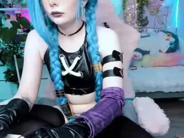 littleflufflepuff from Chaturbate