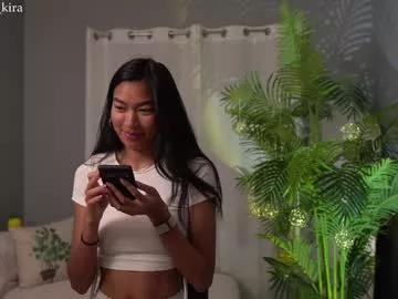 littlemiss_kira from Chaturbate