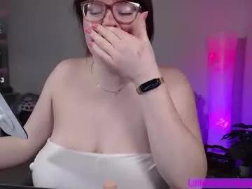 littlemisswhippersnapper from Chaturbate