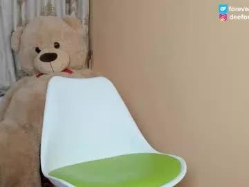 littlepinky77 from Chaturbate
