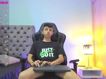 littlexash from Chaturbate
