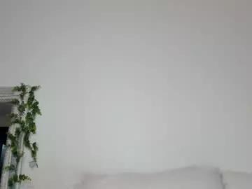 lola194 from Chaturbate