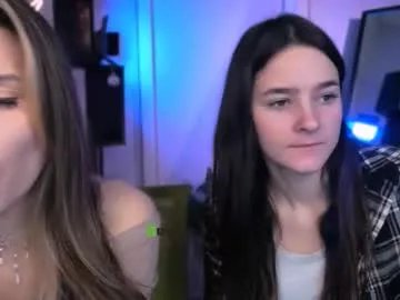 lole_ti from Chaturbate