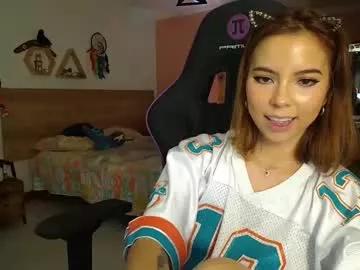 lollaa_doll from Chaturbate