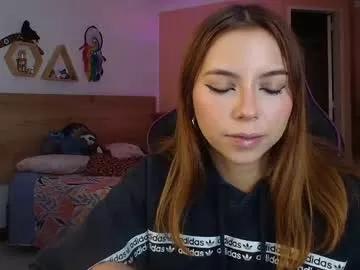 lollaa_doll from Chaturbate