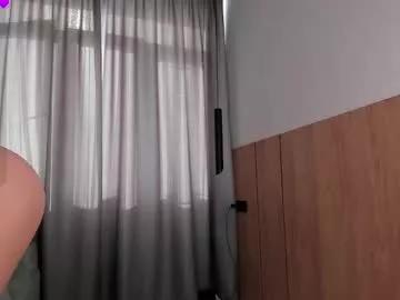 lollatail from Chaturbate
