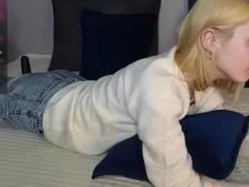 lollyy_flyy from Chaturbate is Freechat