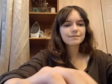 lonniegoldrup on Chaturbate 