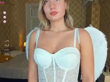 Loookat_me from Chaturbate