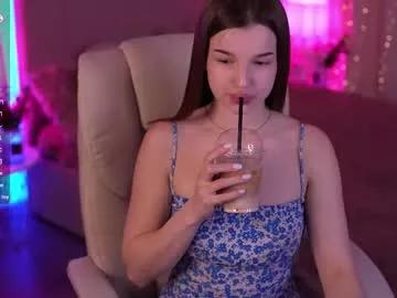 lovelyylilu from Chaturbate is Freechat