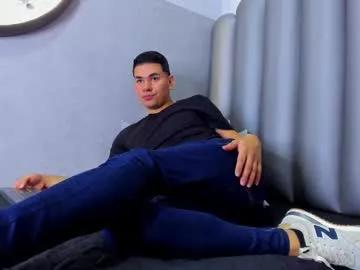 luciano_ortiz from Chaturbate is Freechat