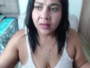 luna_milf69 from Chaturbate is Freechat