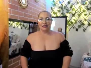 maja_hills from Chaturbate