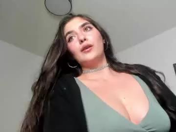 makemeeyours from Chaturbate is Freechat