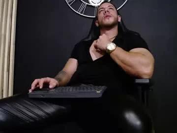 maxxxpowerful from Chaturbate