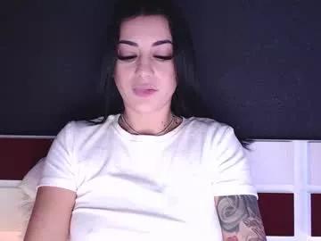mayadelevinnge from Chaturbate