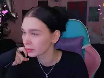 mella_freya from Chaturbate
