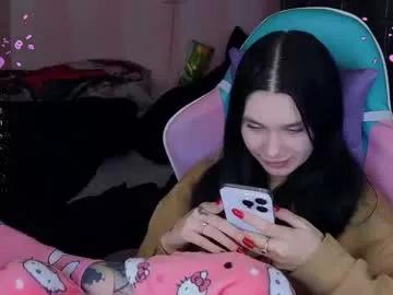mella_freya from Chaturbate
