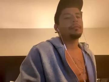 miamiclos1 from Chaturbate