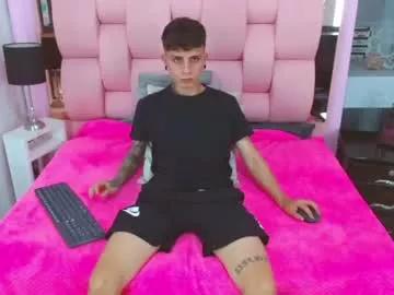 mike_cooper22 from Chaturbate