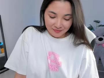 mikkalove from Chaturbate