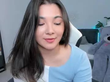 mikkalove from Chaturbate
