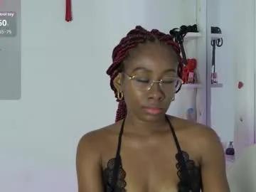 mila_n_max from Chaturbate is Freechat