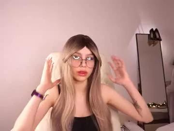 mini_cruella from Chaturbate