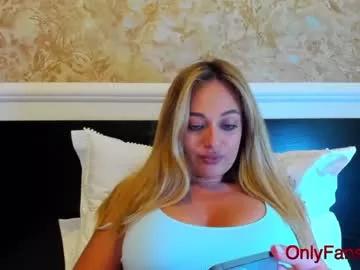 mirrabelle13 from Chaturbate