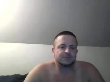 Mmello2017 from Chaturbate