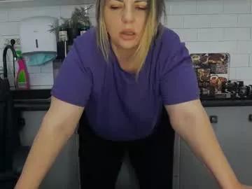 mojjo_erika from Chaturbate is Freechat
