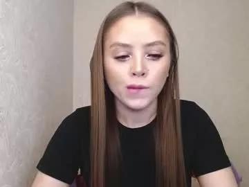 mollyenjoy07 from Chaturbate