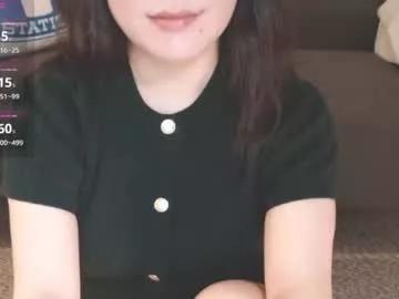 Momo612238 from Chaturbate