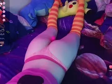 moon_shy from Chaturbate