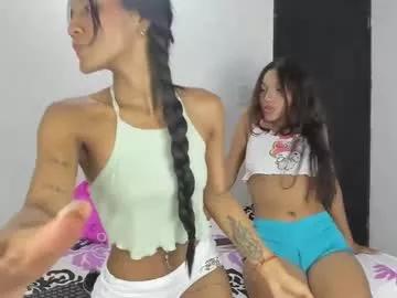 moonandhoney_ from Chaturbate