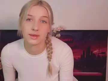 moonliora on Chaturbate 