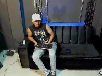 Mr_maximo from Chaturbate