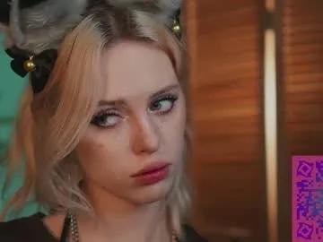 nelly_carroll from Chaturbate
