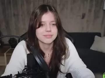 nellysunrise_1 from Chaturbate